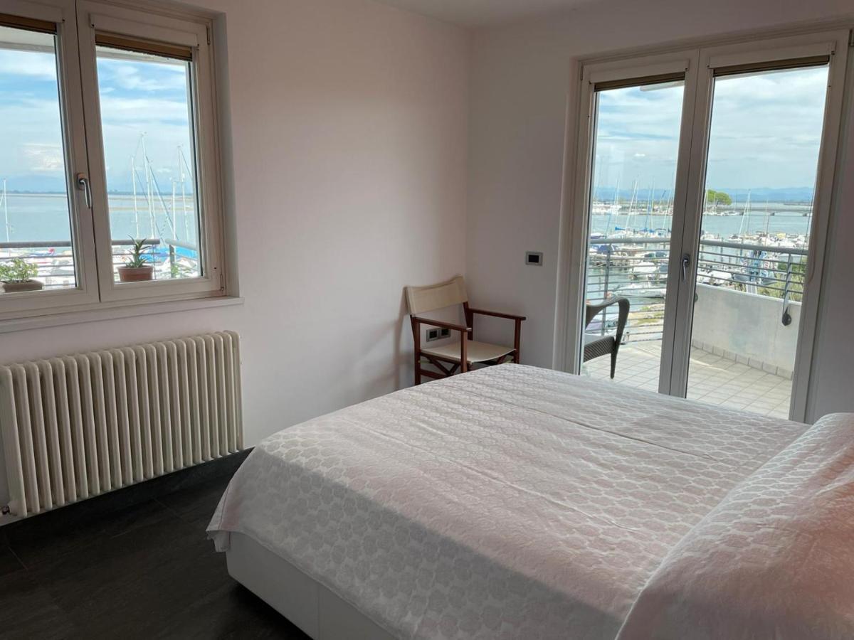 Costa Azzurra Apartment Grado Bagian luar foto
